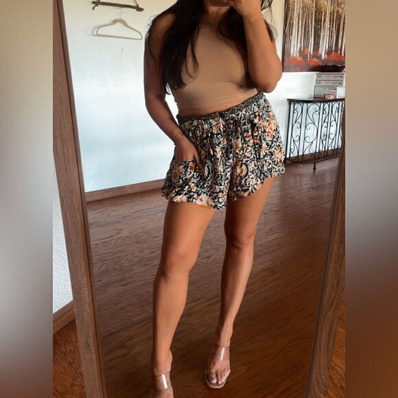 Free People Pants - FP printed shorts